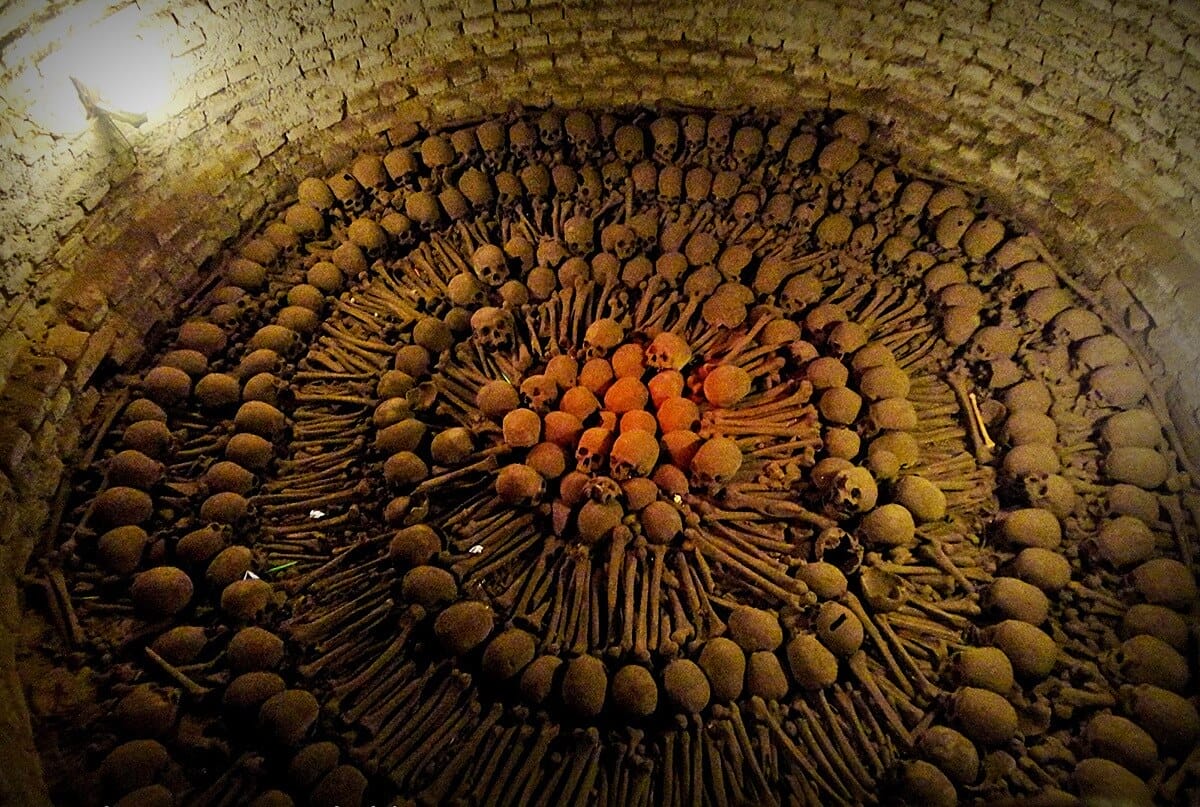 catacombs paris