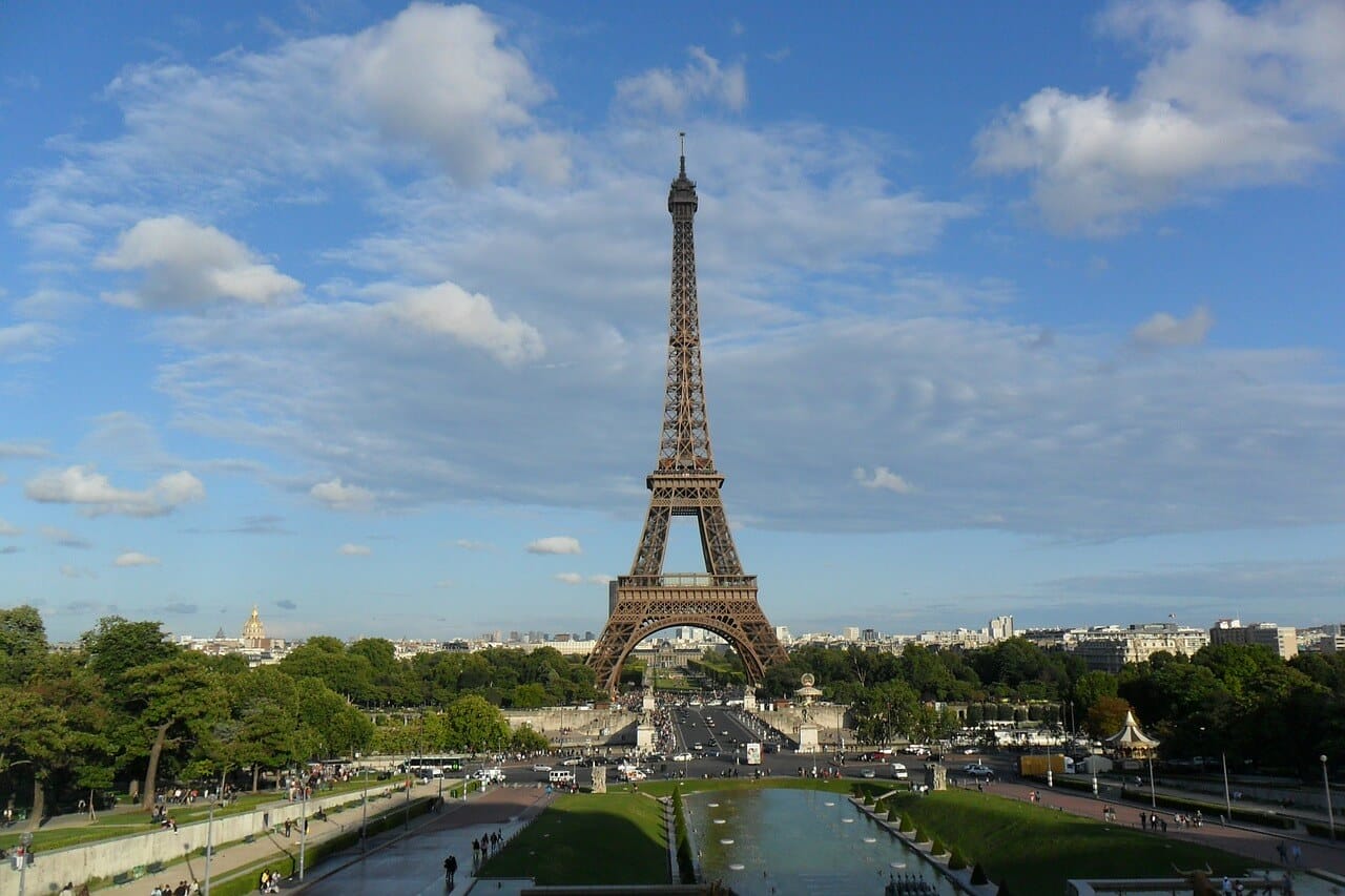 eiffel tower, paris, france