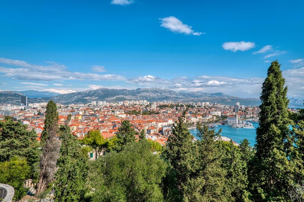 Split Travel Guide: Sun, Stone and Sea – Your Easy City Playbook