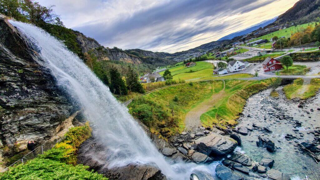Steinsdalsfossen Waterfall: A Norwegian Nature Odyssey