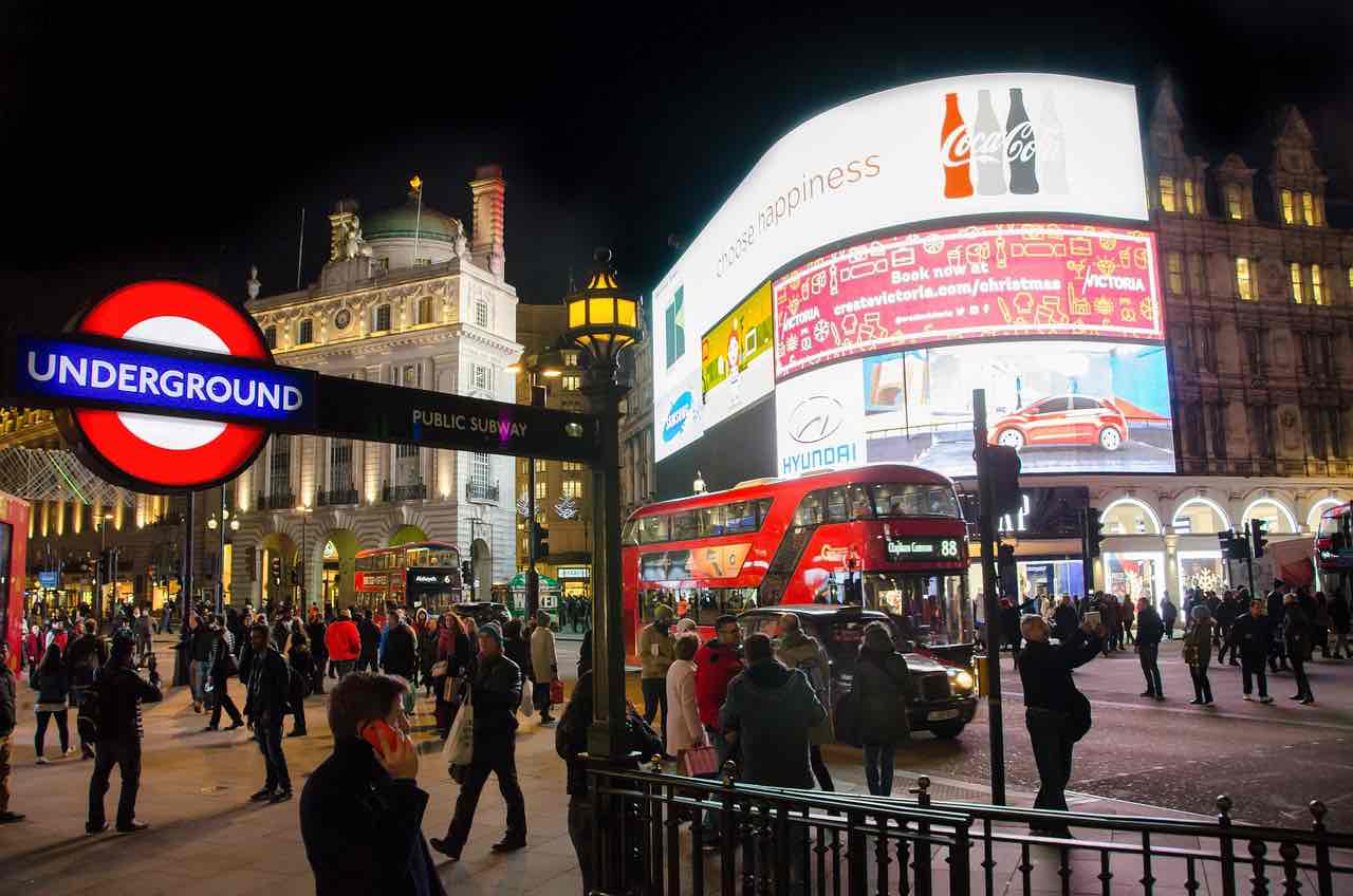 piccadilly circus