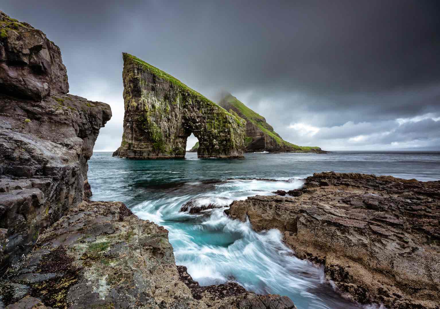 faroe islands rocks