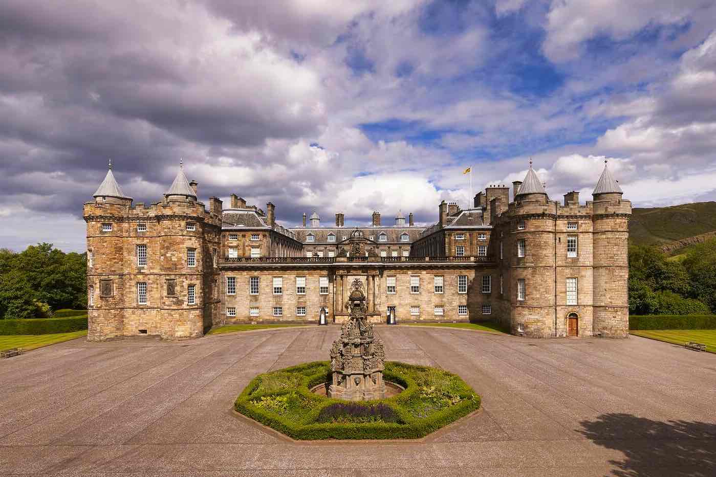 holyroodhouse