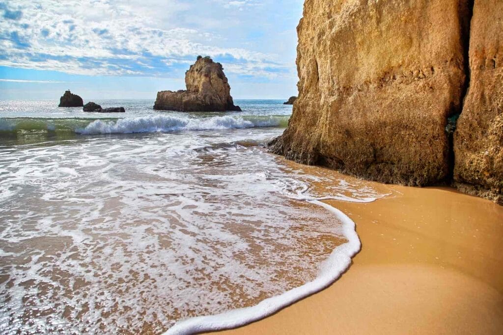 Beach of Algarve and Atlantic Ocean, Portugal