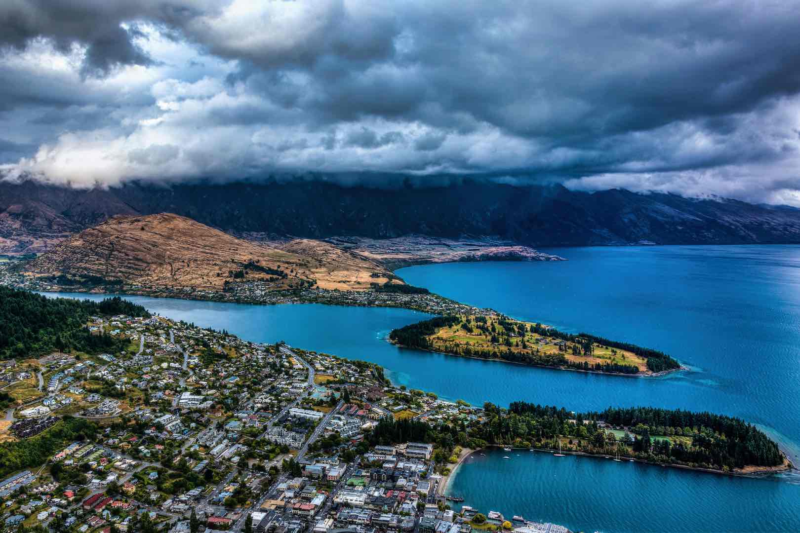 Gorgeous view over Queenstown