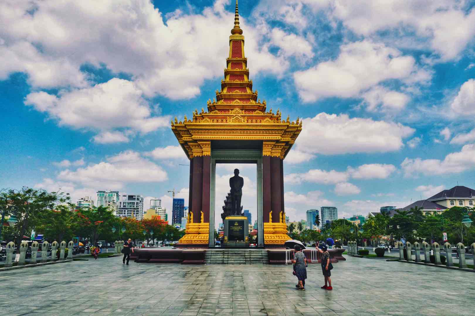 Many monuments in Phnom Penh