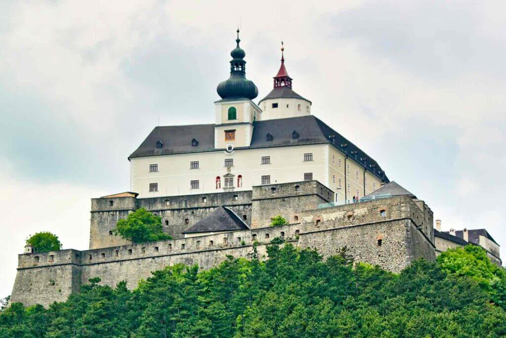 Burg Forchtenstein