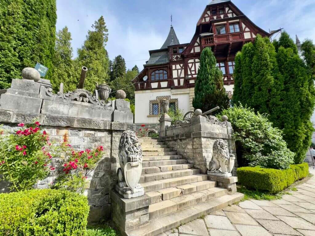 More outdoor shots at Peles Castle