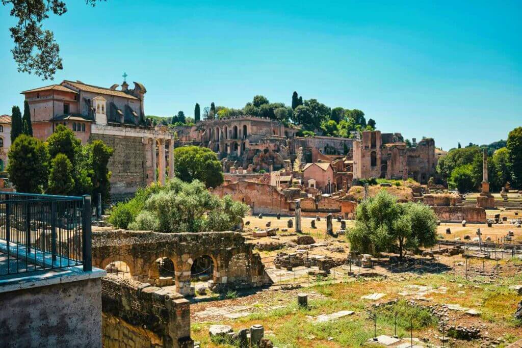 The Forum is dotted with Ruins!