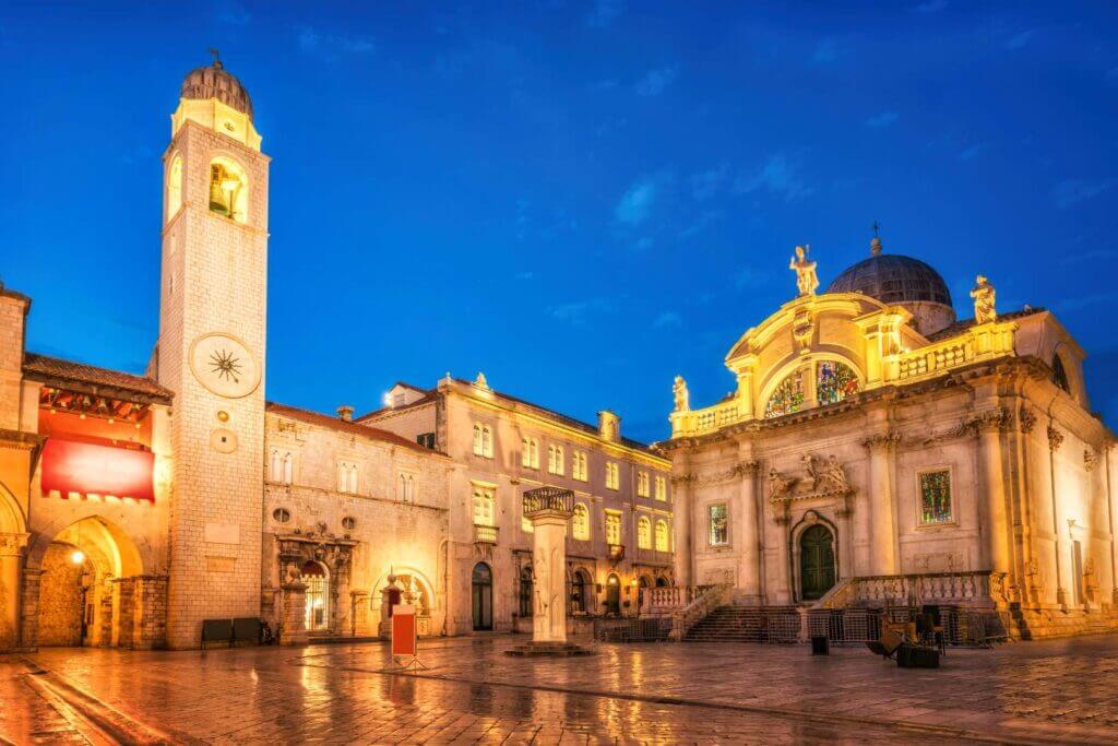 Dubrovnik at dusk