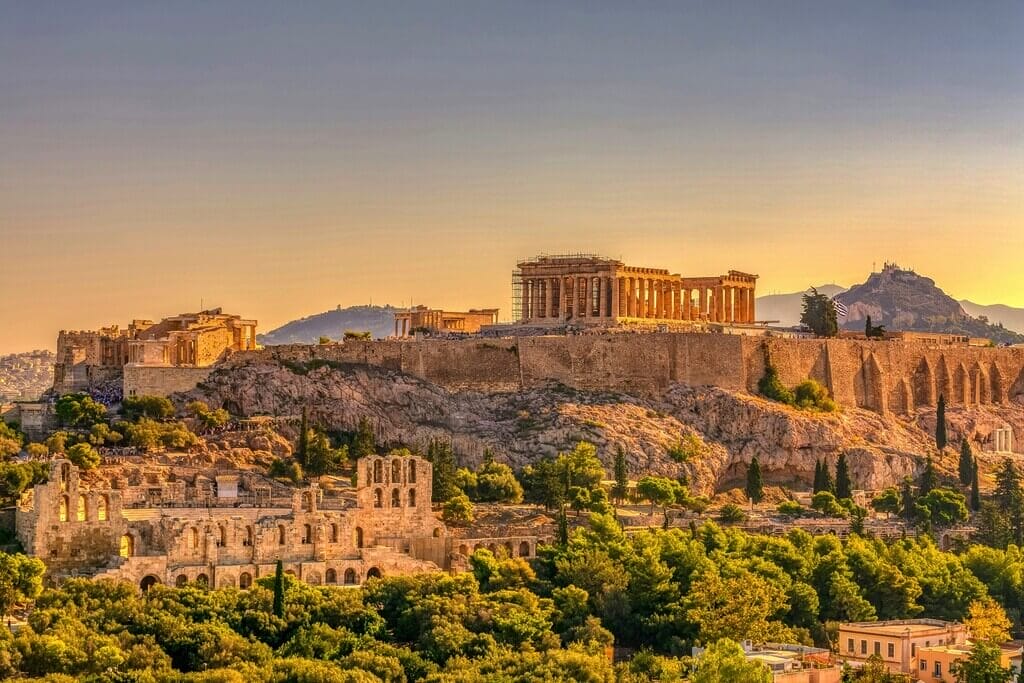 Athens Travel Guide- First-Timer Tips & Itineraries