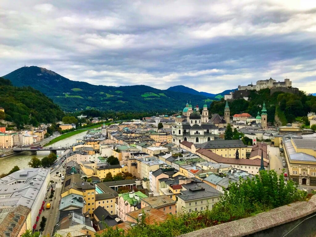 Best Time to visit Austria - main