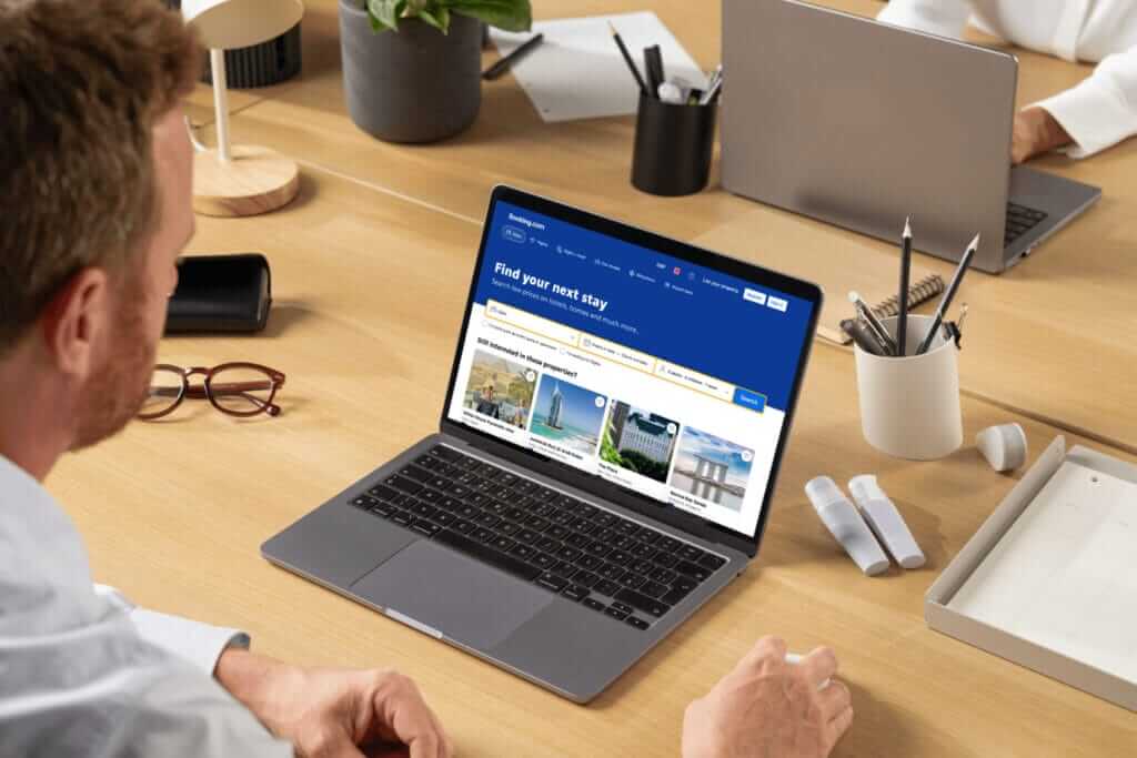 Use Booking.com instead of airbnb