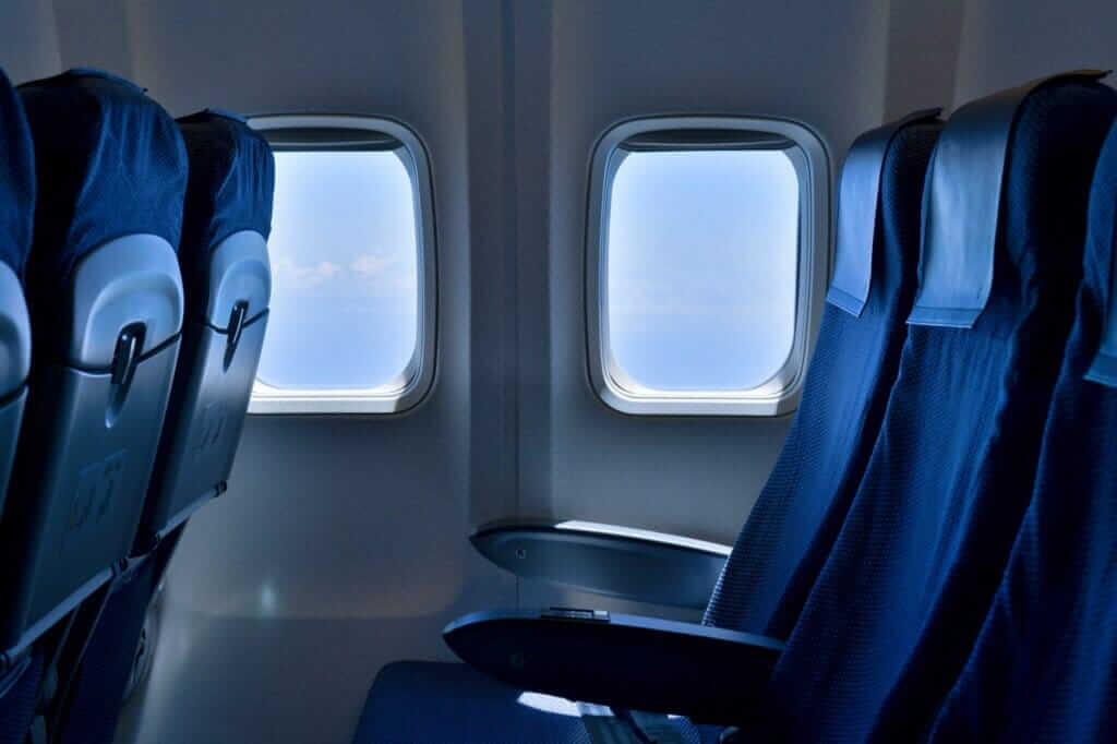 Can you switch to an open seat on an airplane?