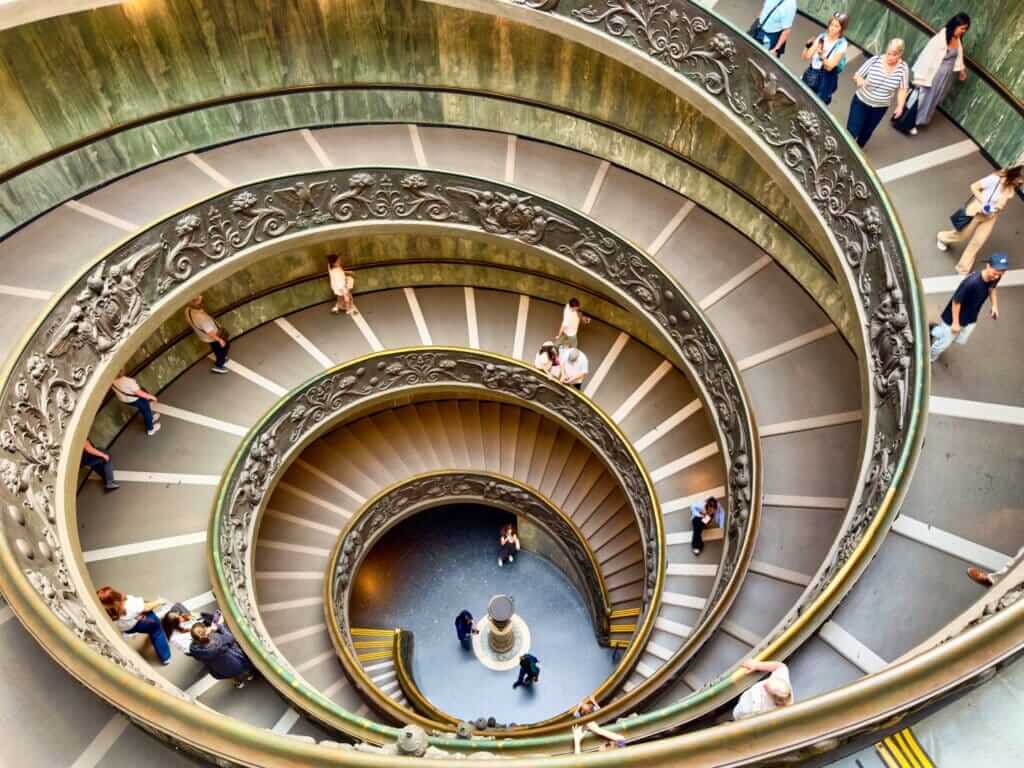 How to Visit the Vatican Museum & Sistine Chapel