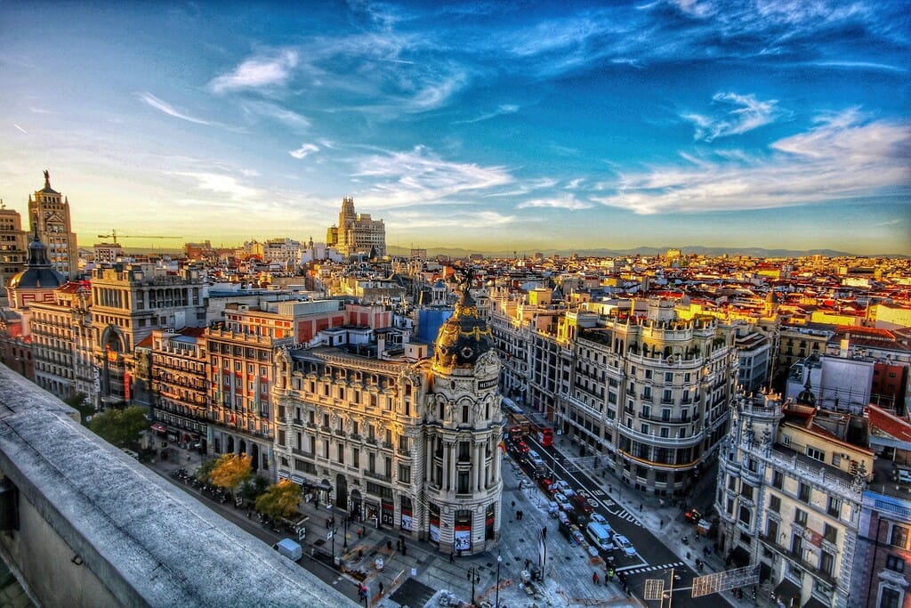 ¡Hola, Traveller! Your Ultimate Guide with the Best Spain Travel Tips For First-Timers