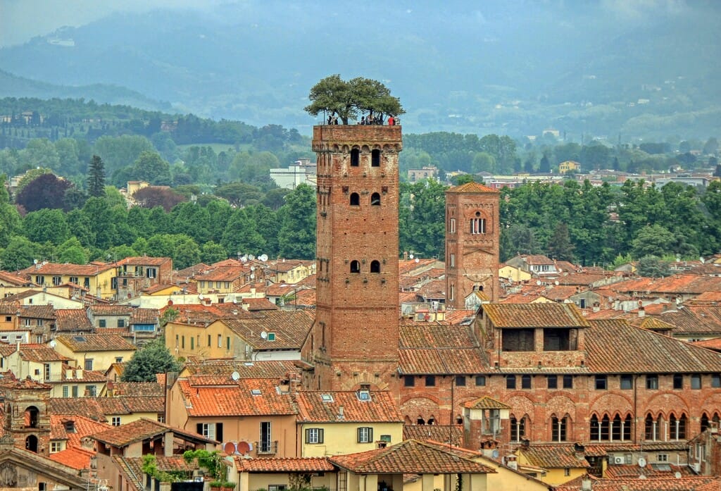 Lucca Day Trip from Florence: Must-See Sights and Travel Hacks