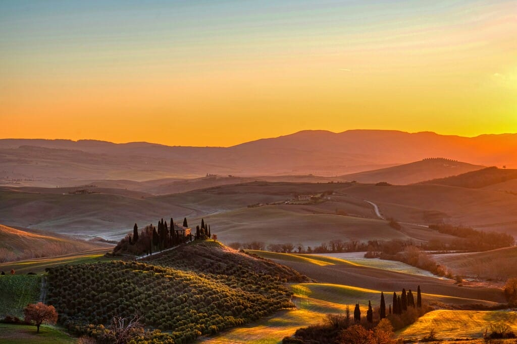 Tuscany’s Countryside Charm: Day Trips from Florence to Rolling Hills