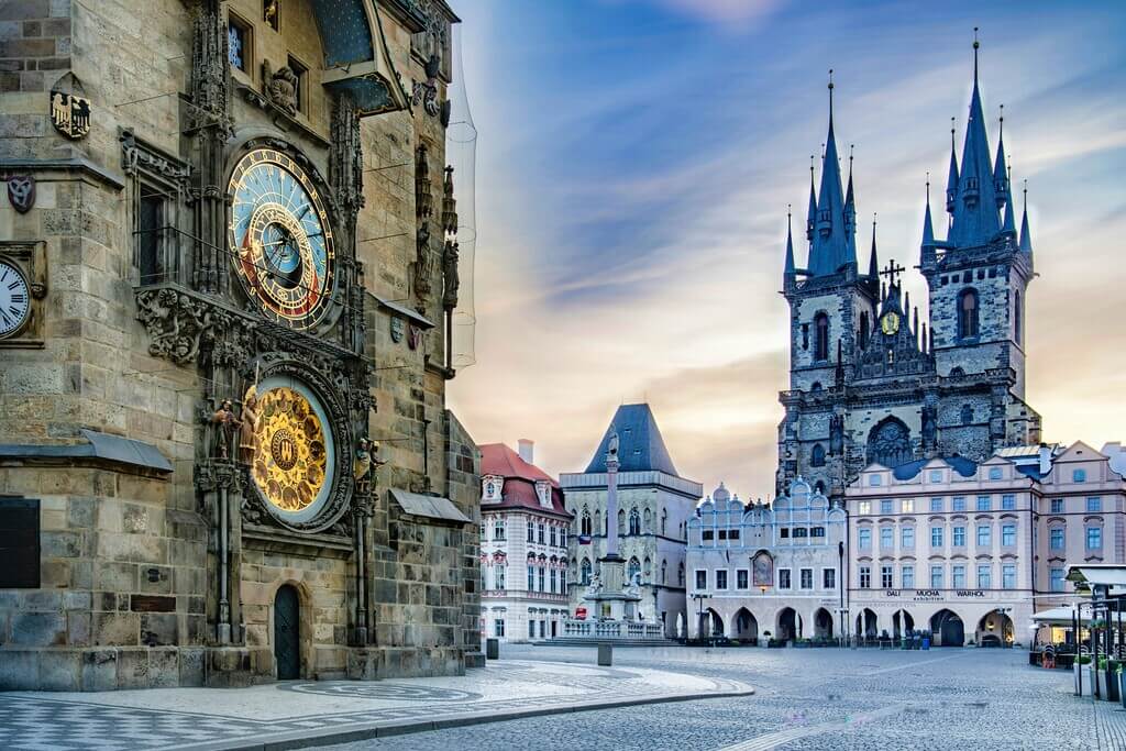 5 Unforgettable Europe Trip Ideas (7-Day Itineraries)